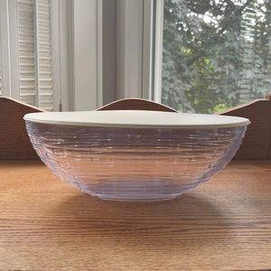 Longaberger Oval Bowl Basket and Lidded Protector